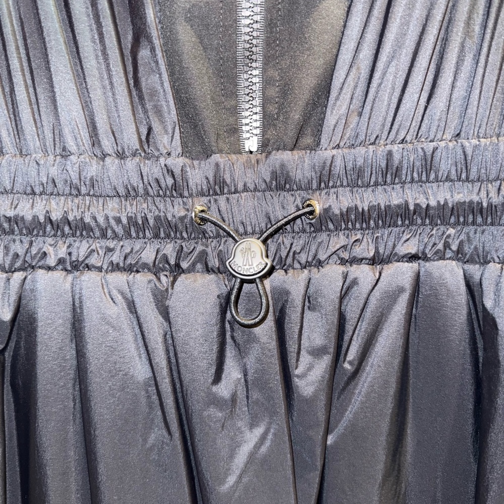 Moncler Black Sheath Dress with Cuffed Sleeves - Picture 2 of 6